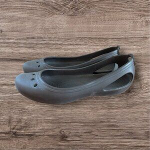 Crocs Brown Closed Toe Flats Kaydee Slip On Waterproof Size 7 Women's